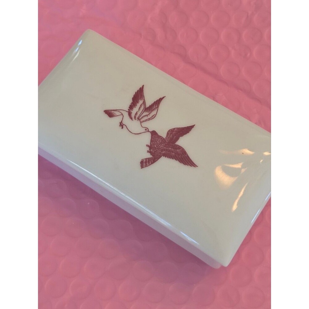 Rosenthal Porcelain Covered Trinket Box Germany Kissing Doves Pomona Collection